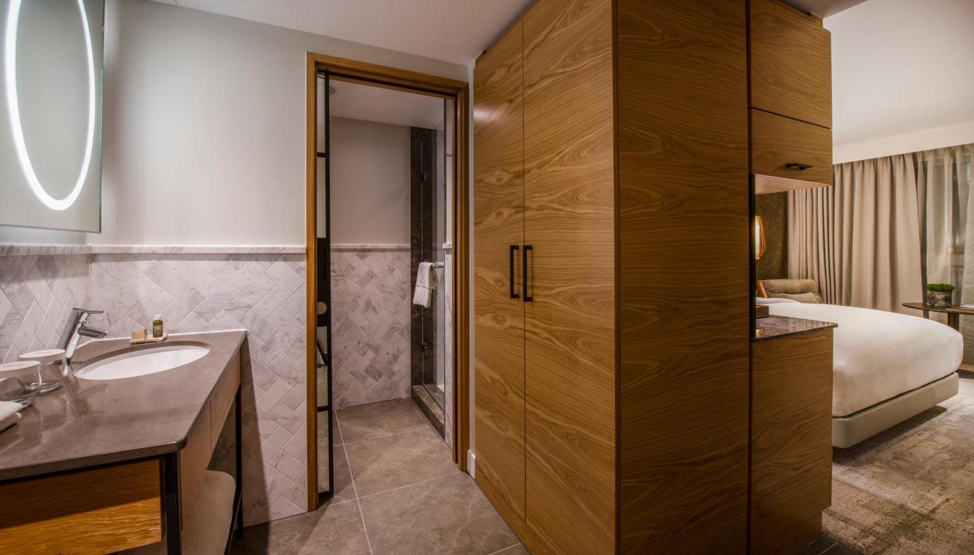 Lincoln Plaza Hotel London, Curio Collection By Hilton Londres Exterior foto